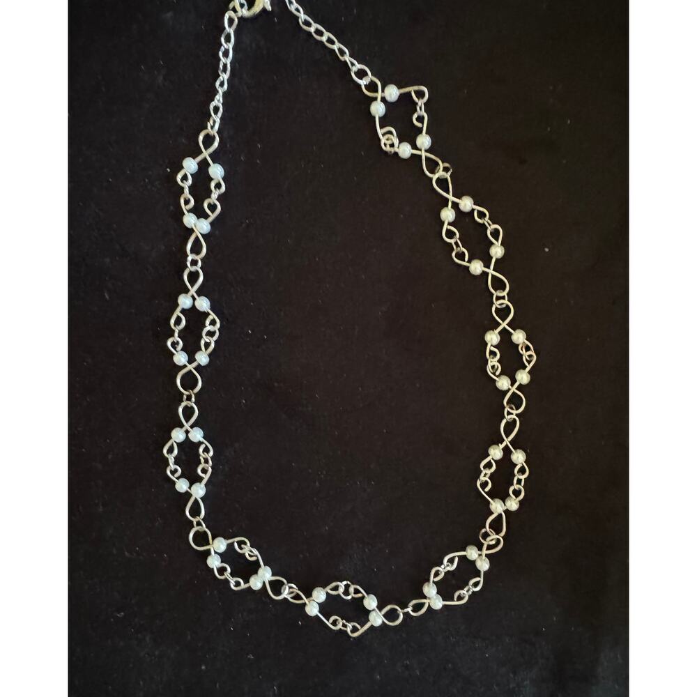 Silver Tone Faux Pearl Necklace Adjustable 17-18” Delicate Fashion Jewelry N254